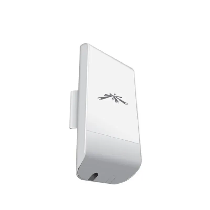 Ubiquiti NanoStation Loco M5 5GHz 802.11a with integrated 13dbi antenna Ubiquiti NanoStation Loco M5 5GHz 802.11a with integrated 13dbi antenna
