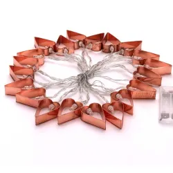 IRIS Szív alakú fém/4m/meleg fehér/20db LED-es/3xAA elemes fénydekoráció  (240-07)