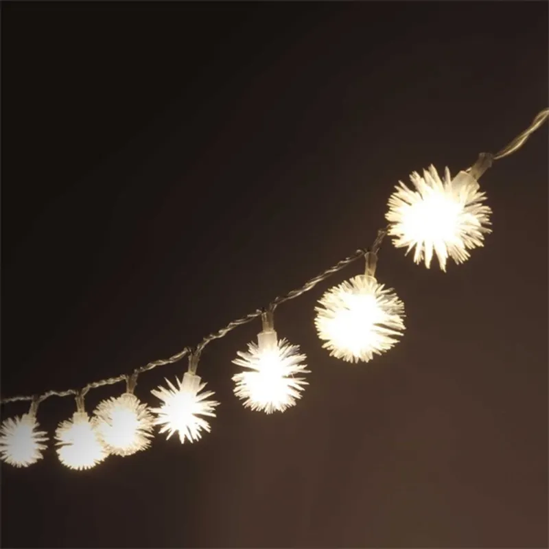 Zúzmara alakú 3cm/1,5m/meleg fehér/10db LED-es/2xAA elemes fényfüzér, fénydekoráció Zúzmara alakú 3cm/1,5m/meleg fehér/10db LED-es/2xAA elemes fényfüzér, fénydekoráció