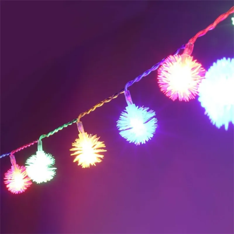 Zúzmara alakú 3cm/5m/több színű/50db LED-es/3xAA elemes fényfüzér, fénydekoráció Zúzmara alakú 3cm/5m/több színű/50db LED-es/3xAA elemes fényfüzér, fénydekoráció