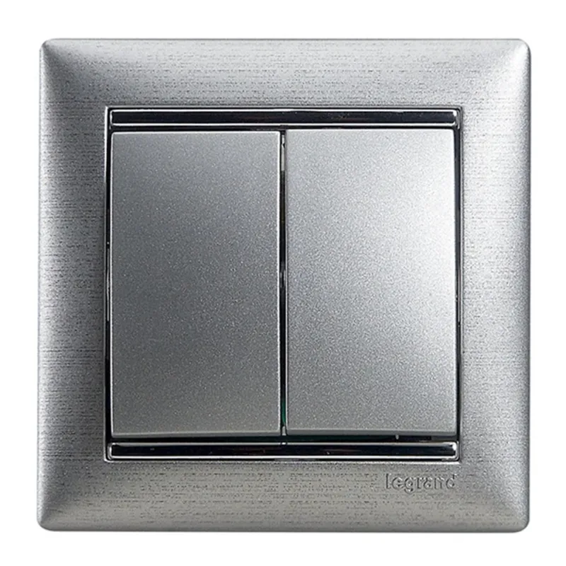 Legrand 770105 Valena alumínium csillárkapcsoló Legrand 770105 Valena alumínium csillárkapcsoló