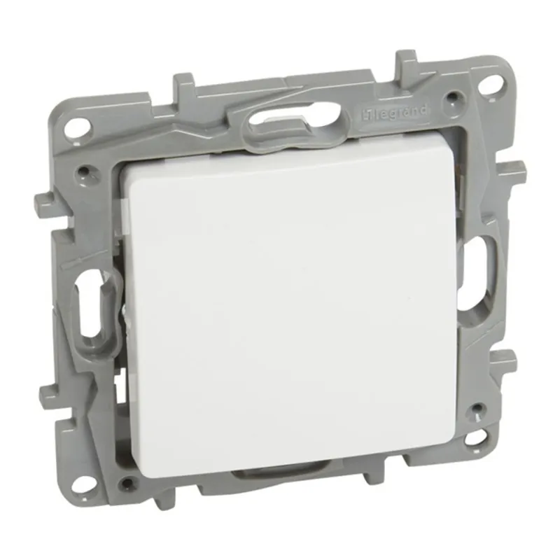 Legrand 764507 Niloé fehér egypólusú nyomókapcsoló Legrand 764507 Niloé fehér egypólusú nyomókapcsoló