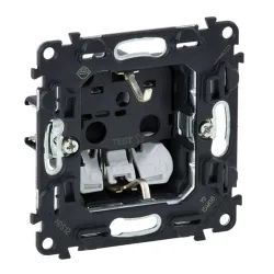 LEGRAND Valena InMatic 2P+F csatlakozóaljzat mechanizmus gyermekvédelemmel rugós vezetékbekötéssel
