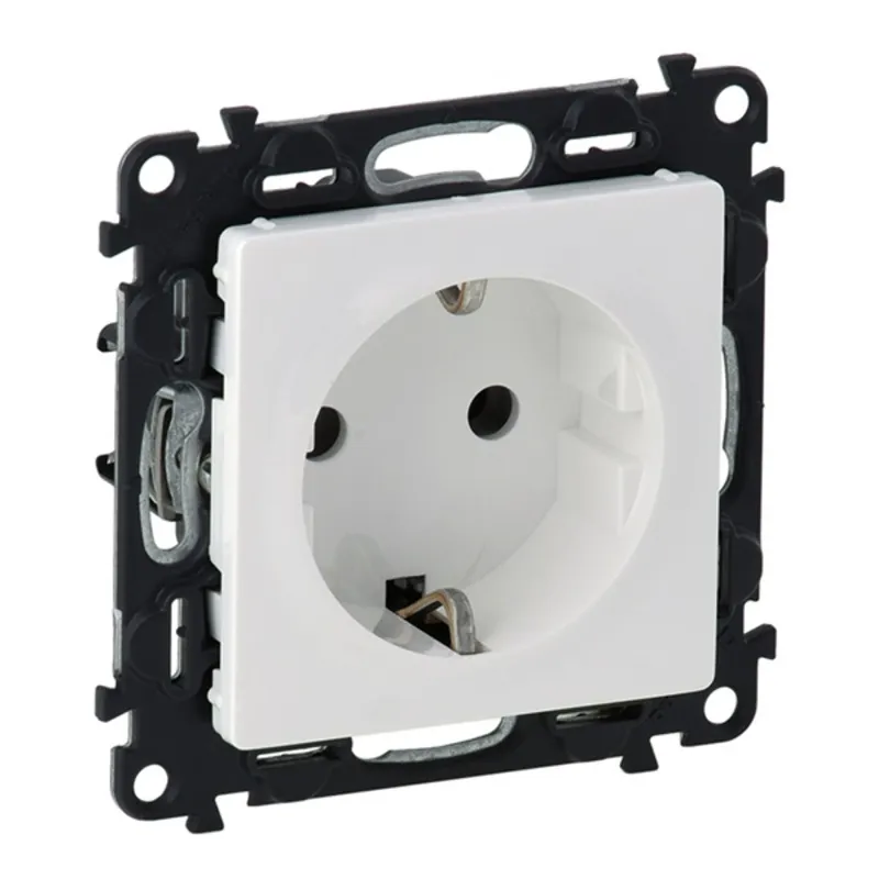 Legrand 753125 Valena Life fehér 2P+F csavaros csatlakozóaljzat Legrand 753125 Valena Life fehér 2P+F csavaros csatlakozóaljzat