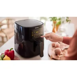 Philips Essential Airfryer Black