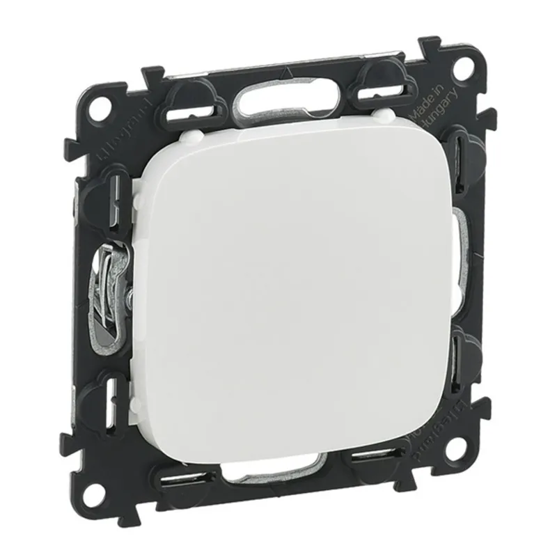 Legrand 755185 Valena Allure fehér vakfedél Legrand 755185 Valena Allure fehér vakfedél