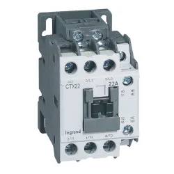 Legrand CTX3 3P 22A 1Z+1NY 230V AC ipari mágneskapcsoló (416116)