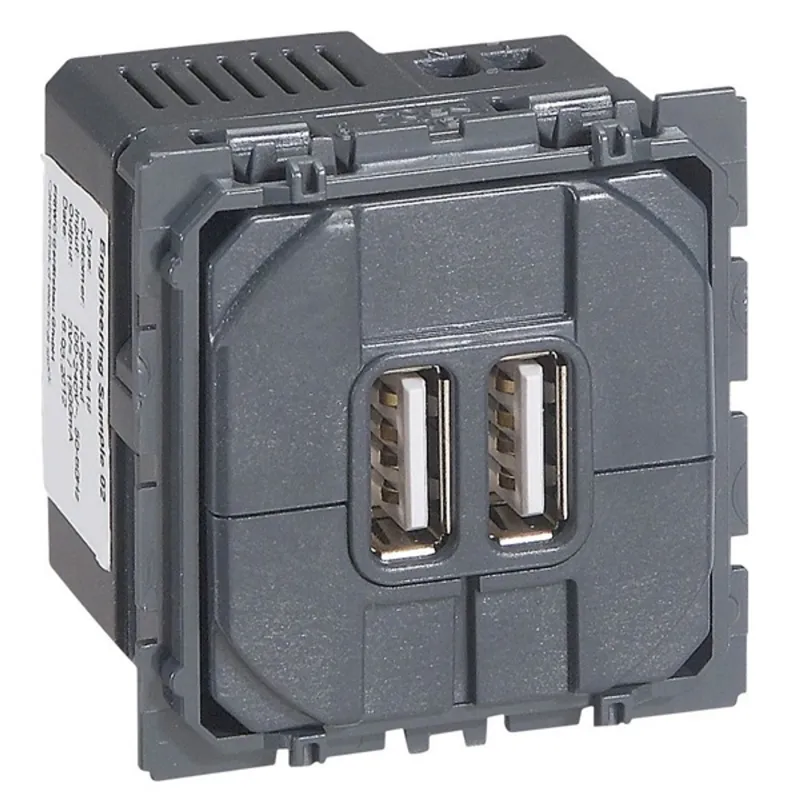 Legrand 067462 Céliane 2400 mA 2xUSB-A töltőaljzat Legrand 067462 Céliane 2400 mA 2xUSB-A töltőaljzat