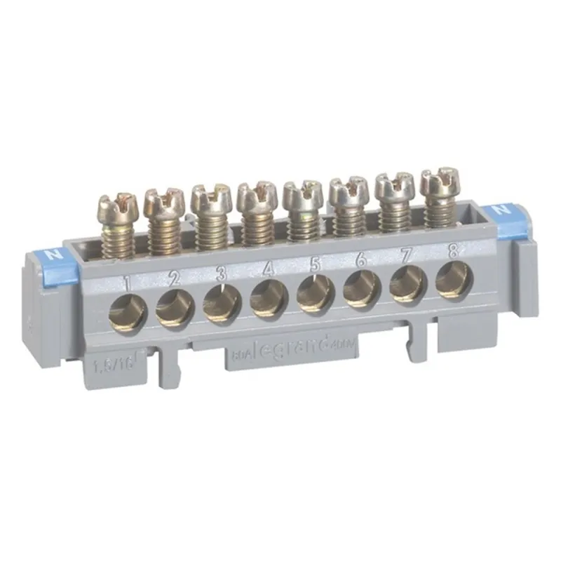 Legrand 004822 Lexic félig szigetelt 8 csatlakozás elosztókapocs Legrand 004822 Lexic félig szigetelt 8 csatlakozás elosztókapocs