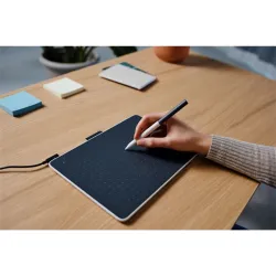 Wacom One M digitális rajztábla Black