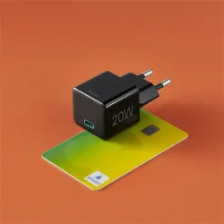 Hama Hálózati Adapter USB Type-C Mini PD QC 20W Black