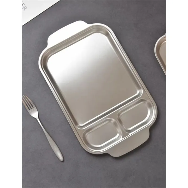 TOO KT-302 Fémtálca fogóval 45.5 x 27.5 x 1 cm TOO KT-302 Fémtálca fogóval 45.5 x 27.5 x 1 cm