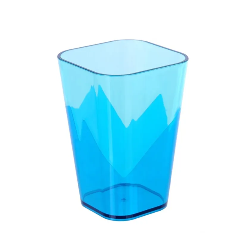 TOO KT-148-BL 600ml-es duplafalú, négyszögletes műanyag pohár TOO KT-148-BL 600ml-es duplafalú, négyszögletes műanyag pohár