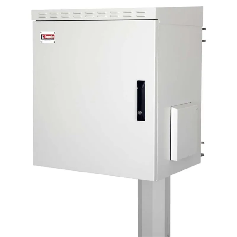 Lande SAFEbox 600x600 12U 19" kültéri fali rack szekrény szürke IP55 Lande SAFEbox 600x600 12U 19" kültéri fali rack szekrény szürke IP55