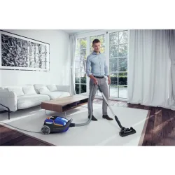 Electrolux EUOC94DB UltraOne csendes porzsákos porszívó