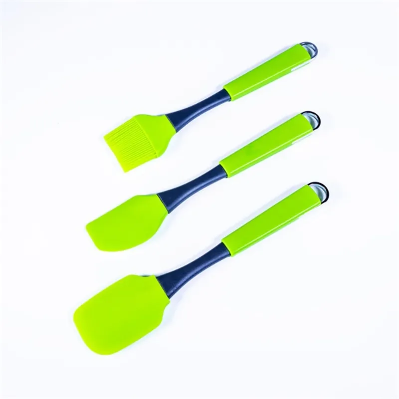 IRIS KT-231-G szilikon 3 darabos szett, sütőecset és spatulák, zöld IRIS KT-231-G szilikon 3 darabos szett, sütőecset és spatulák, zöld