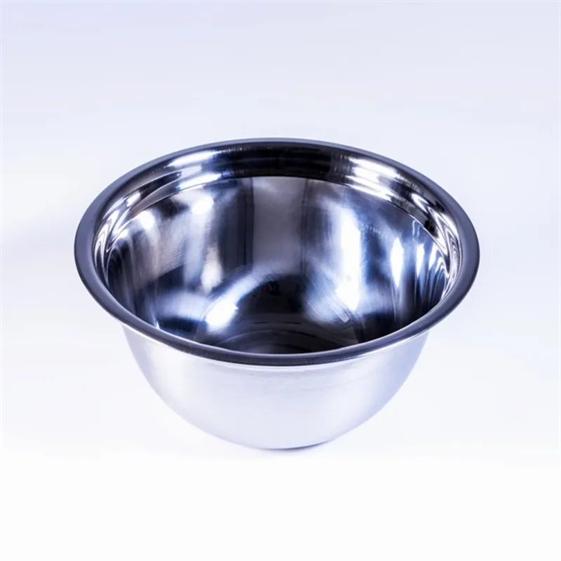 TOO KT-438 Fém tál gumi talppal 18 cm TOO KT-438 Fém tál gumi talppal 18 cm