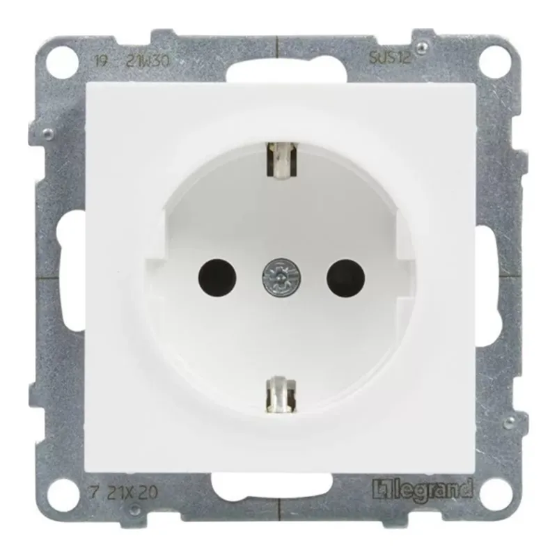 Legrand 721120 Suno 2P+F földelt fehér csatlakzóaljzat Legrand 721120 Suno 2P+F földelt fehér csatlakzóaljzat