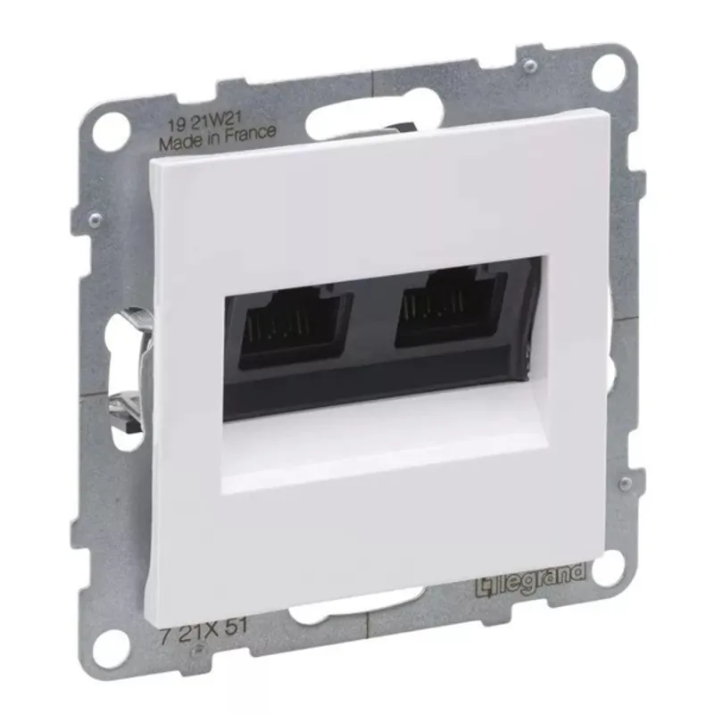 Legrand 721151 Suno 2xRJ45 fehér CAT.5e UTP csatlakzóaljzat Legrand 721151 Suno 2xRJ45 fehér CAT.5e UTP csatlakzóaljzat