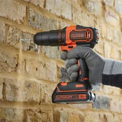 Black & Decker  BDCHD18BAFC-QW akkus ütvefúró készlet